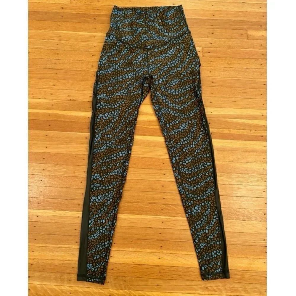 Offline by Aerie Real Me 7/8 Hi-Rise Leggings leopard print green/brown